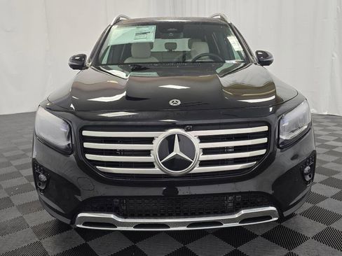 New 2026 Mercedes-Benz GLB 250 4MATIC image 9
