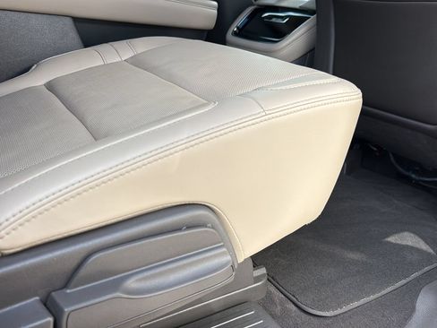 Certified 2024 Lincoln Navigator Reserve AWD/4WD image 26
