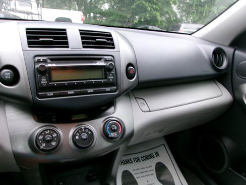 Used 2012 Toyota RAV4 4WD w/ Value Pkg image 13