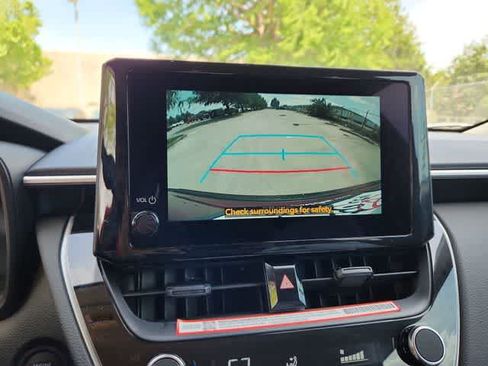 Certified 2026 Toyota Corolla Cross LE FWD image 23