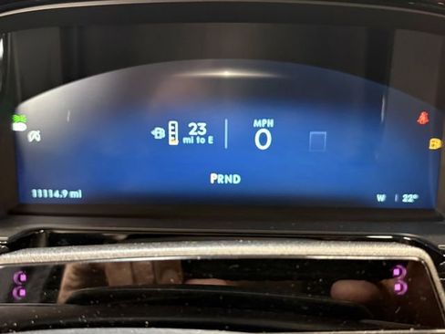 Used 2023 Lincoln Corsair Reserve w/ Equipment Group 202A image 5