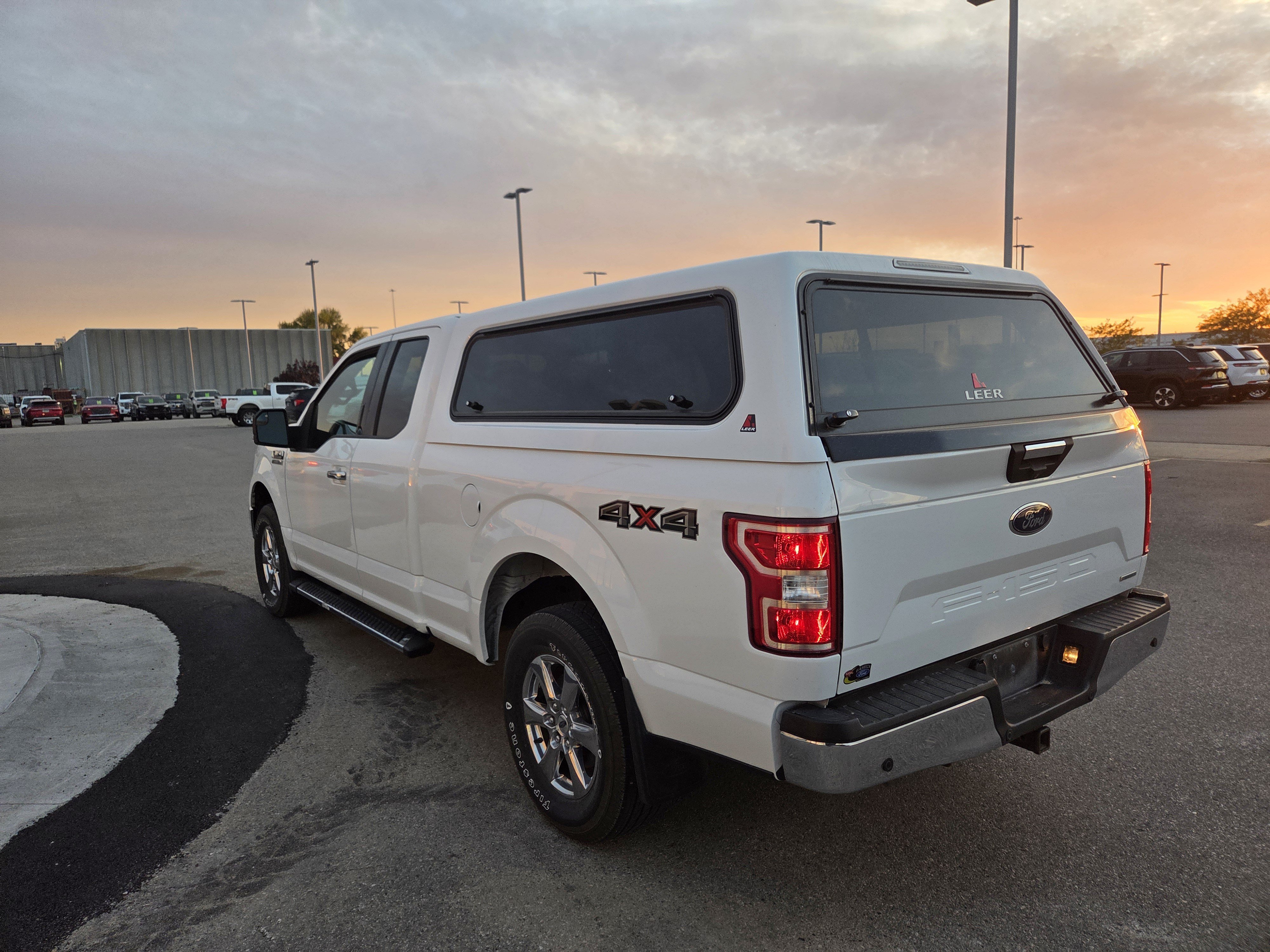 Used 2020 Ford F150 XLT w/ Equipment Group 302A Luxury AWD/4WD image 4