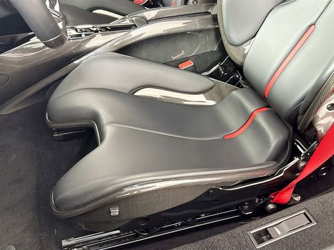 Certified 2022 Ferrari SF90 Spider AWD/4WD image 18