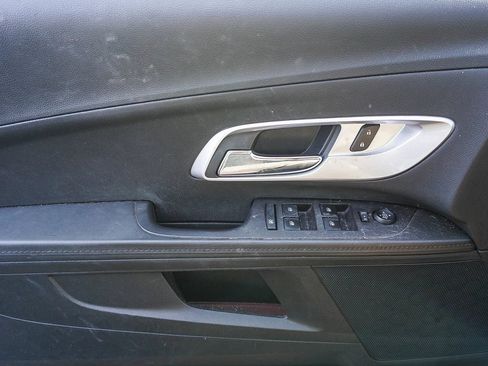 Used 2016 Chevrolet Equinox LT FWD image 18