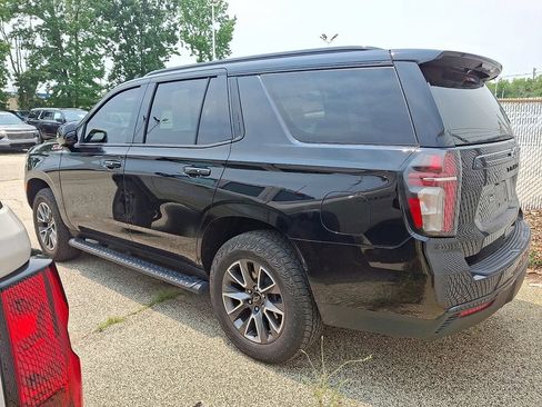 Certified 2024 Chevrolet Tahoe Z71 w/ Luxury Package AWD/4WD image 12