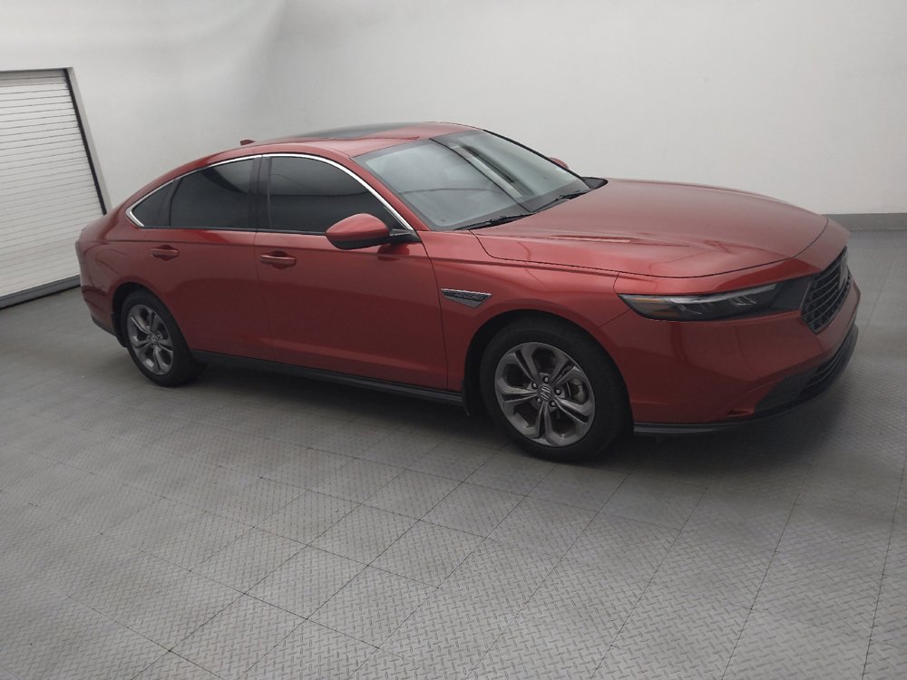 Used 2024 Honda Accord EX image 11