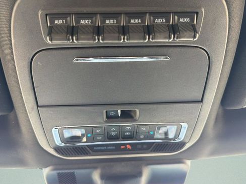 Certified 2023 Ford F150 Raptor w/ Raptor 37 Performance Package image 30