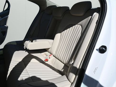 New 2026 Genesis G70 2.5T Prestige image 29