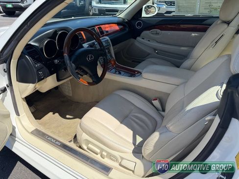Used 2007 Lexus SC 430 Convertible RWD image 11