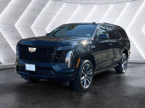 New 2026 Cadillac Escalade Sport image 2