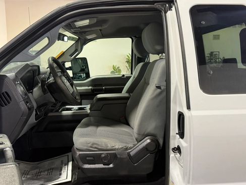 Used 2016 Ford F250 XLT AWD/4WD image 12