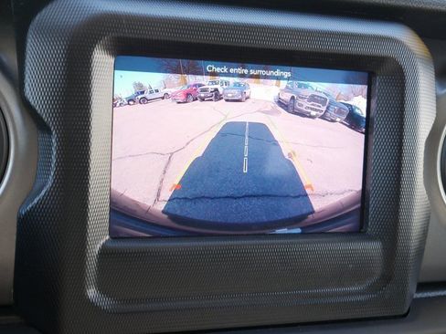 Used 2023 Jeep Wrangler Sport image 16