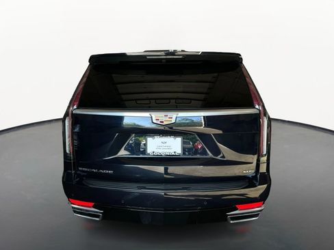 Used 2021 Cadillac Escalade ESV Premium Luxury AWD/4WD image 6