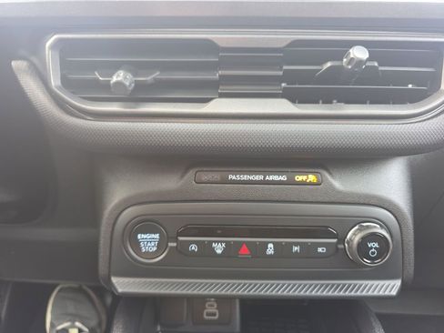 Certified 2025 Ford Bronco Sport Outer Banks w/ Outer Banks Tech Package+ image 32