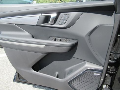 New 2026 Buick Enclave Preferred w/ Power Package AWD/4WD image 19