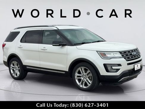 Used 2016 Ford Explorer XLT w/ Equipment Group 202A image 1