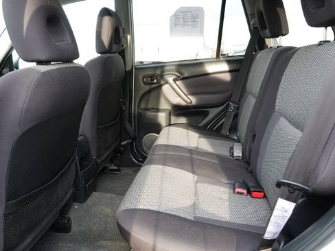 Used 2005 Toyota RAV4 4WD image 54