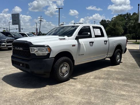 Certified 2022 RAM 2500 Tradesman RWD image 3