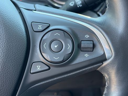 Used 2019 Buick Envision Essence w/ LPO, Active Package FWD image 22
