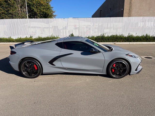 Used 2024 Chevrolet Corvette Stingray Preferred Cpe w/ Z51 Performance Package RWD image 2