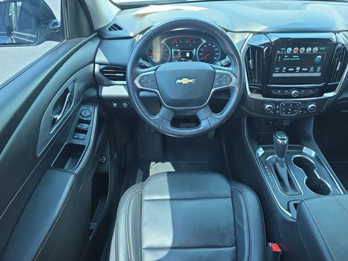 Used 2018 Chevrolet Traverse RS FWD image 14