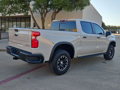 Used 2026 Chevrolet Silverado 1500 ZR2 AWD/4WD image 5