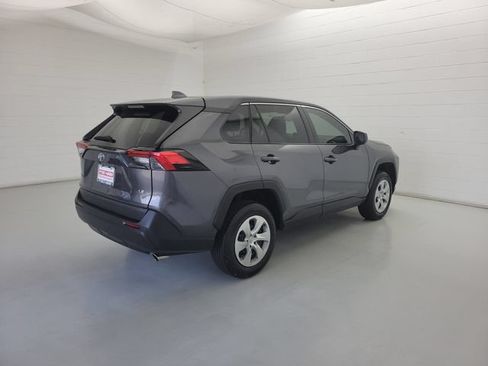 Used 2023 Toyota RAV4 LE FWD image 5