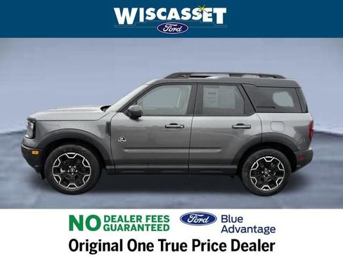 Certified 2025 Ford Bronco Sport Outer Banks w/ Outer Banks Tech Package+ image 2