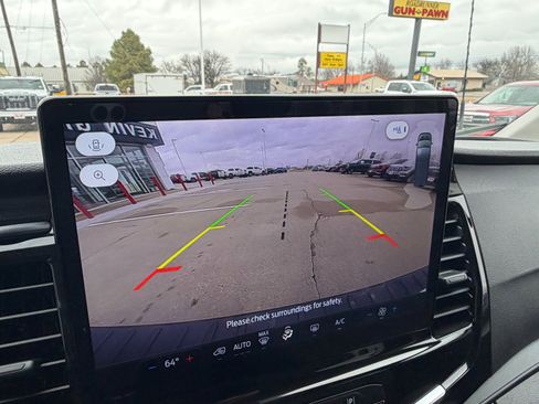 Used 2024 Ford Transit 350 XLT image 15