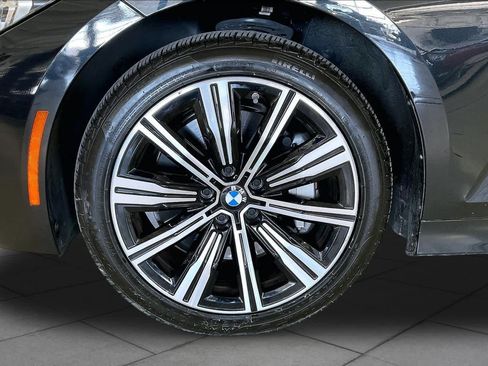 Used 2025 BMW 330i xDrive Sedan AWD/4WD image 10