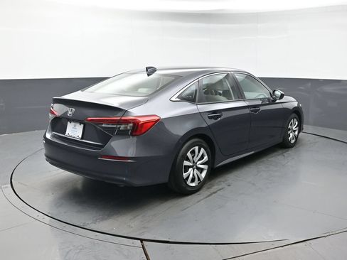 Used 2023 Honda Civic LX image 6