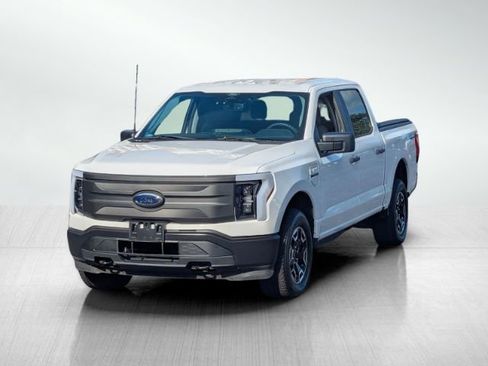 Used 2022 Ford F150 Lightning Pro image 8