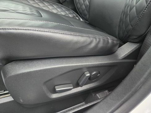 Certified 2023 Ford Edge Titanium w/ Equipment Group 301A AWD/4WD image 29