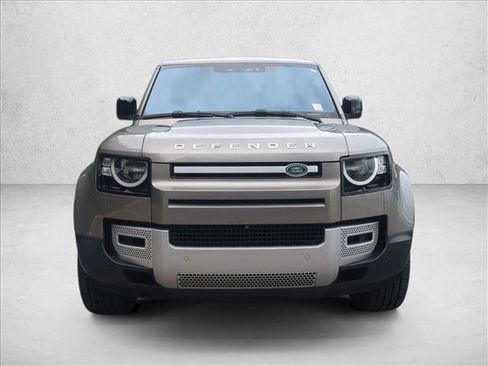 Used 2021 Land Rover Defender 110 S AWD/4WD image 2