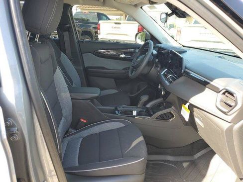 New 2026 Chevrolet TrailBlazer LT image 9
