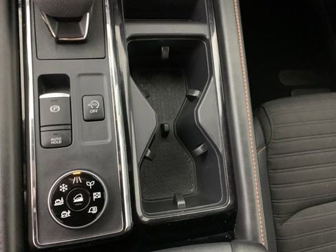 Used 2023 Nissan Pathfinder Rock Creek image 13