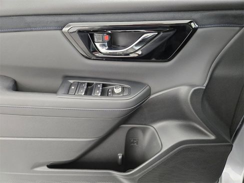 Certified 2025 Subaru Forester Limited w/ Popular Package #2 image 24