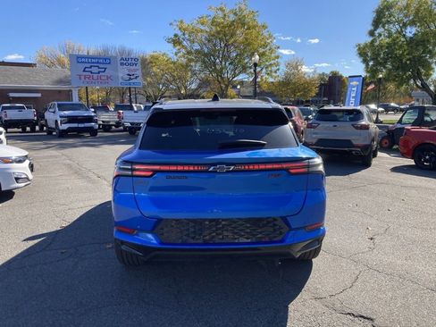 New 2026 Chevrolet Equinox EV RS image 6