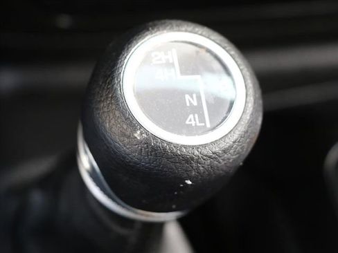 Used 2023 Jeep Wrangler Sport S image 25