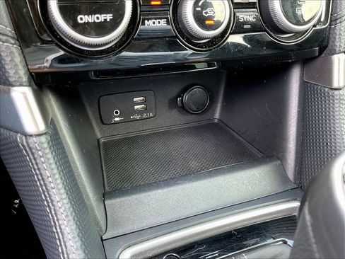 Used 2021 Subaru Forester Limited AWD/4WD image 20