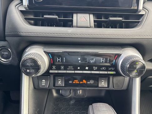 Used 2023 Toyota RAV4 XLE w/ Convenience Package image 31