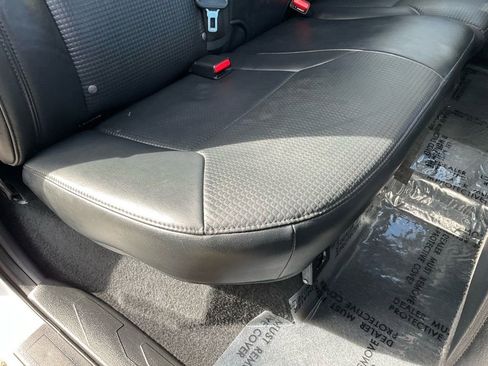 Used 2019 Toyota Tacoma TRD Off-Road w/ TRD Premium Off Road Package image 49