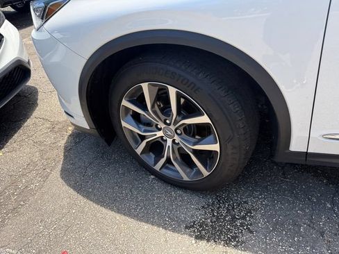 Used 2024 Acura MDX w/ Technology Package FWD image 13