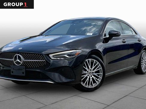 Used 2025 Mercedes-Benz CLA 250 image 1