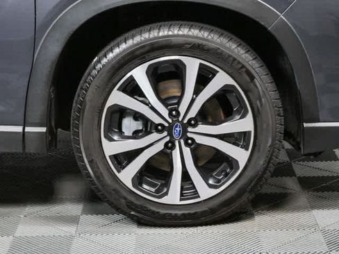 Used 2021 Subaru Forester Limited w/ Popular Package #3 AWD/4WD image 40