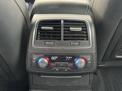 Used 2016 Audi S6 Prestige w/ Prestige Package image 13