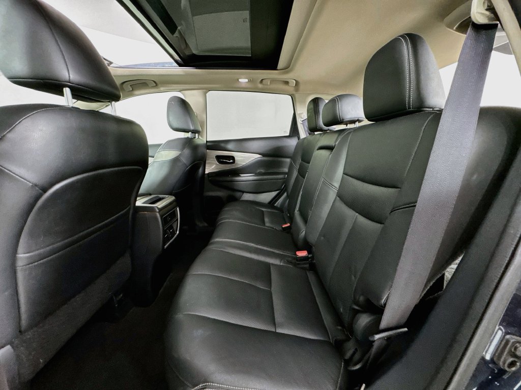 Used 2015 Nissan Murano SL w/ SL Technology Package FWD image 32
