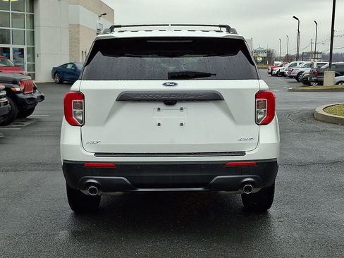 Certified 2024 Ford Explorer XLT w/ Equipment Group 202A image 5