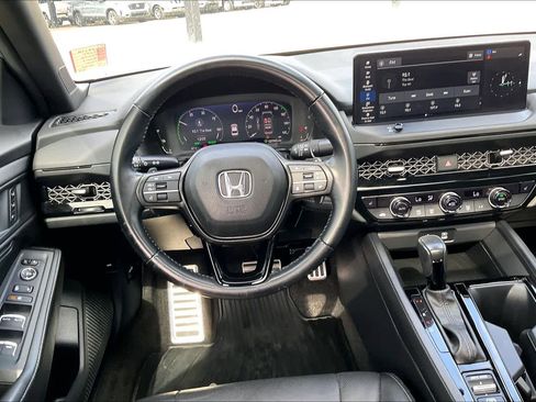 Used 2024 Honda Accord Sport image 6