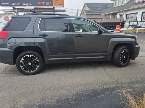 Used 2017 GMC Terrain SLE w/ Nightfall Package image 2